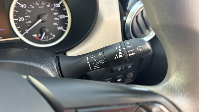 Nissan Micra 1.0 IG-T 92 Acenta 5dr Petrol Hatchback